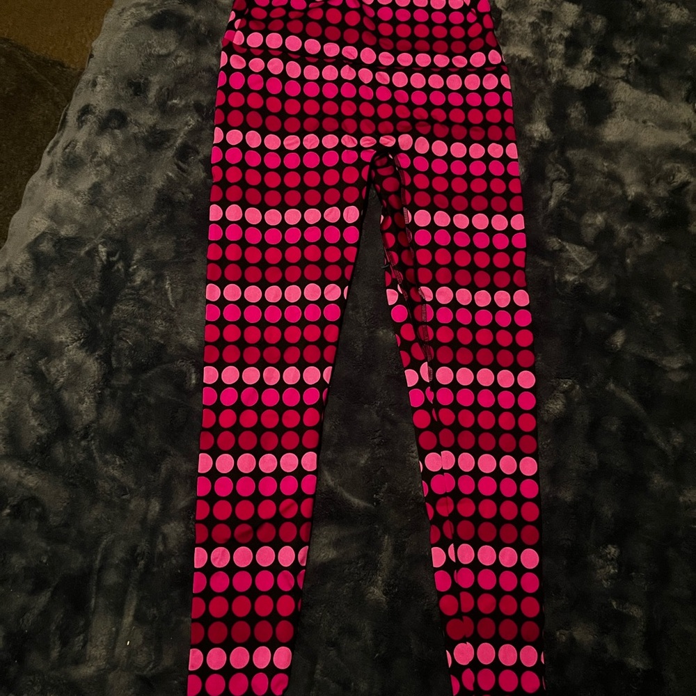 K-DEER Vibrant Pink and Black Dot Leggings